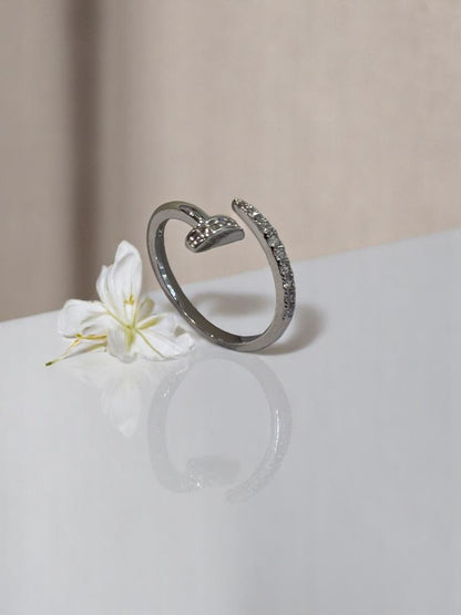 SILVER DIAMOND NAIL DHRUVINA RING