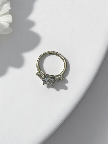 SILVER DIAMOND AMARI RING