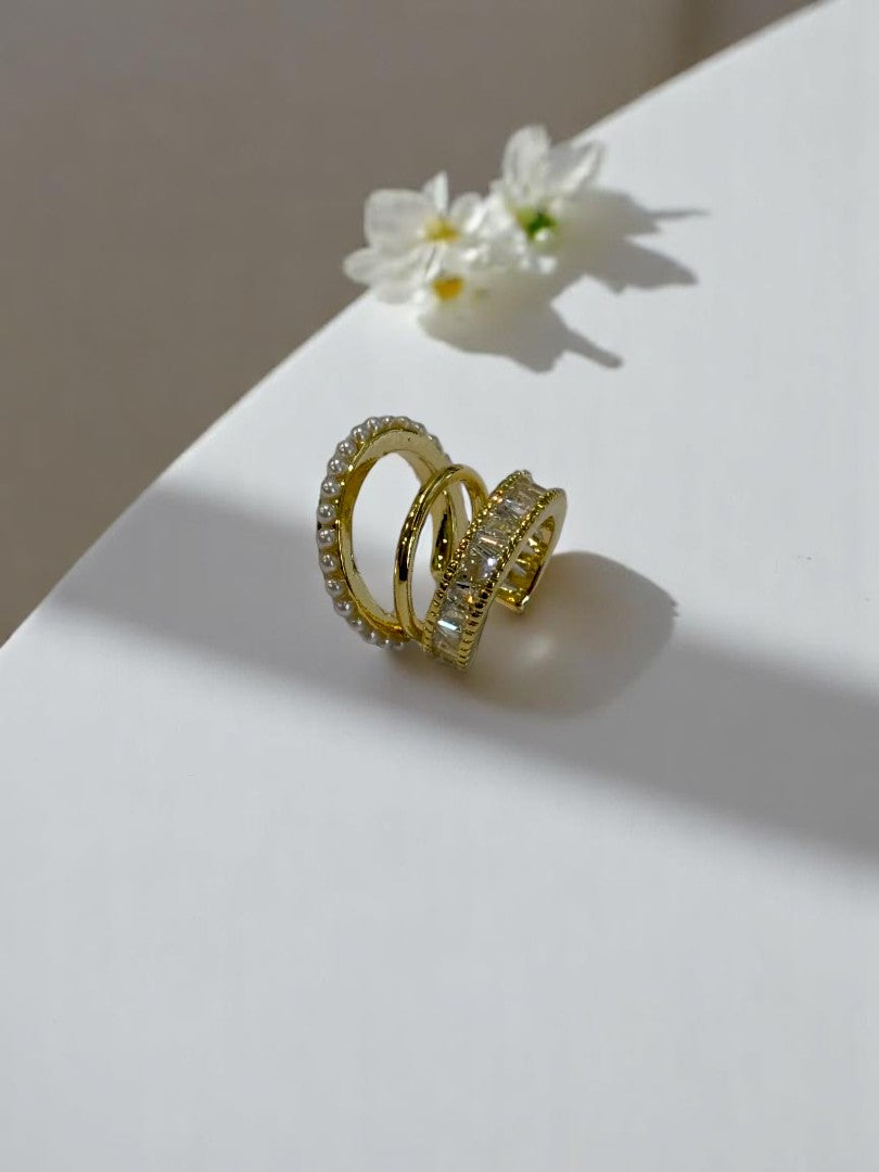 GOLDEN DIAMOND ARRISON EAR CUFF