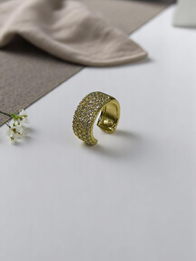 GOLDEN DIAMOND RYDER EAR CUFF