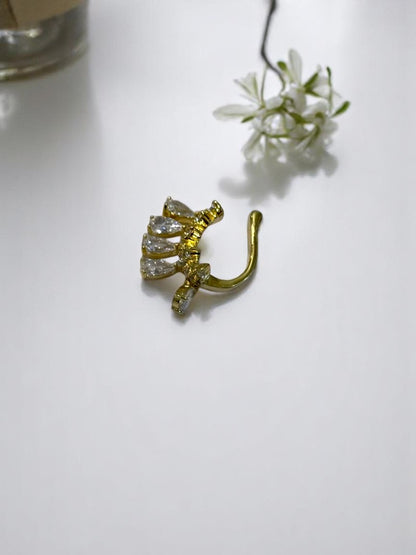 GOLDEN DIAMOND EMILIANO EAR CUFF