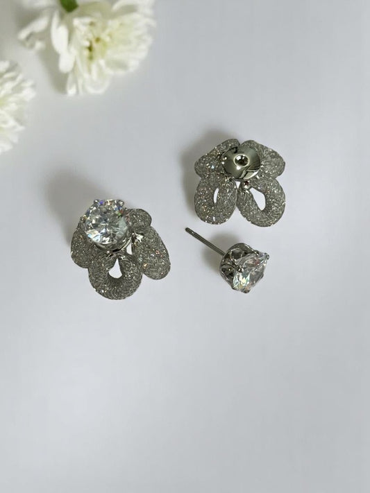 SILVER DIAMOND FLOWER COLTER EARRINGS