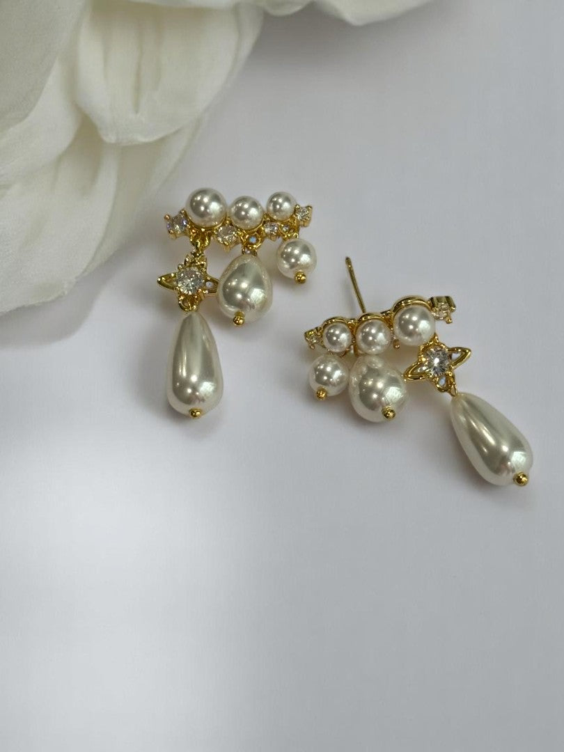 GOLDEN PEARL JOEL EARRINGS