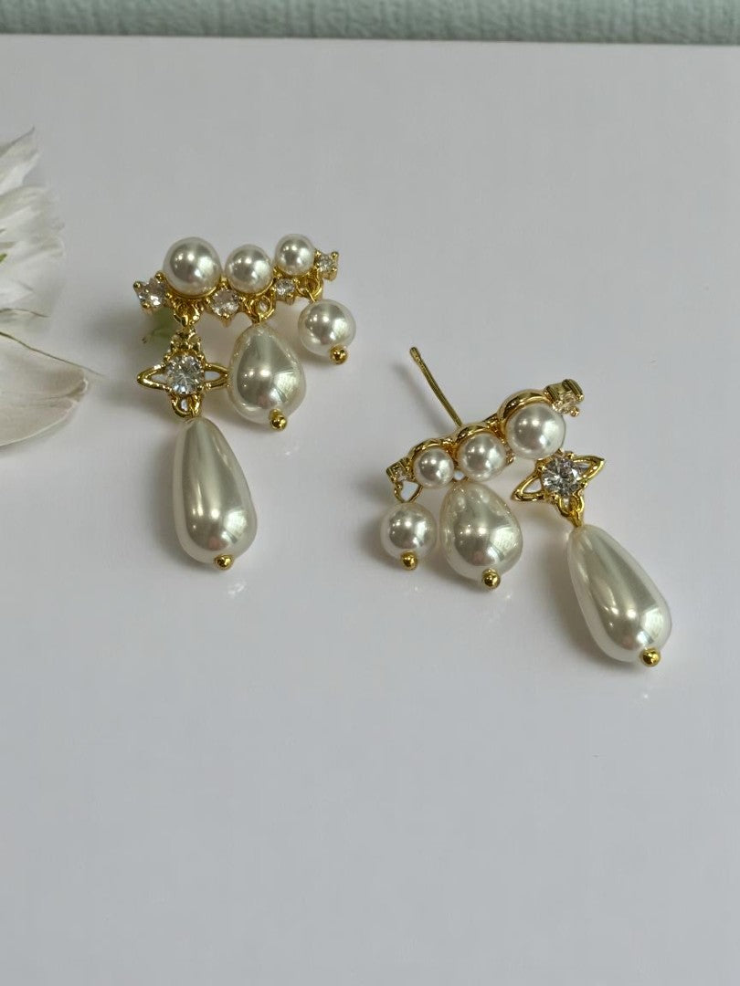GOLDEN PEARL JOEL EARRINGS