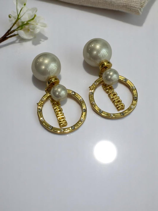 GOLDEN PEARL JADIOR BRODY EARRINGS
