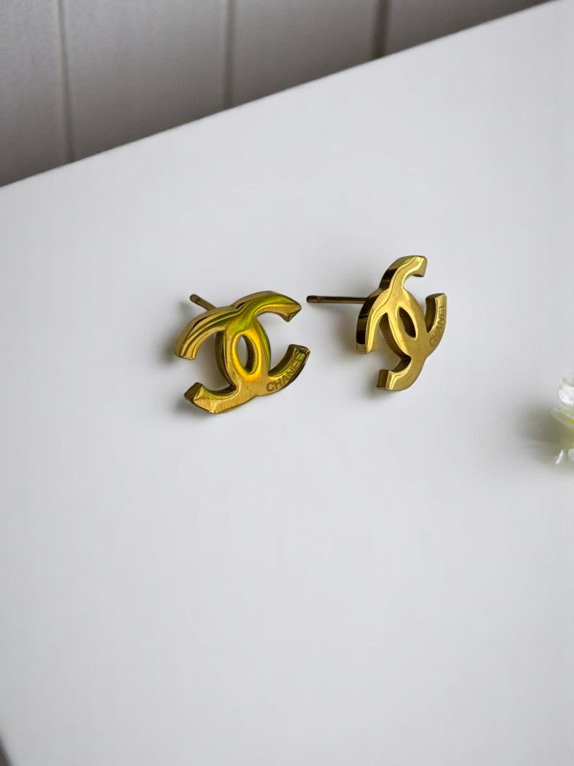 GOLDEN CHANEL JAZIEL EARRINGS
