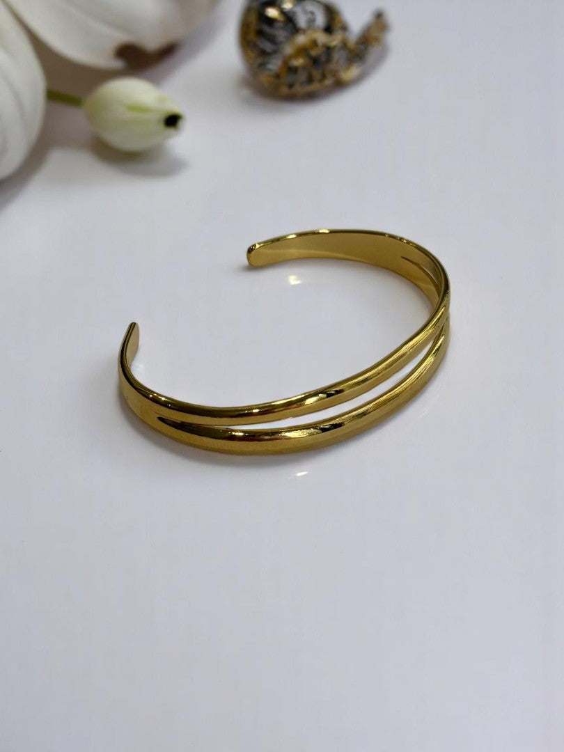 GOLDEN BRANDON BRACELET (CUFF)