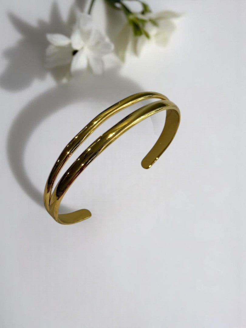 GOLDEN BRANDON BRACELET (CUFF)