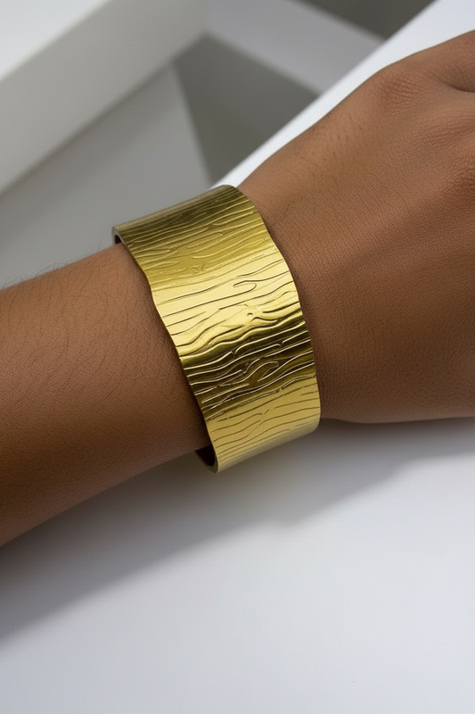 GOLDEN MILAAN BRACELET (CUFF)