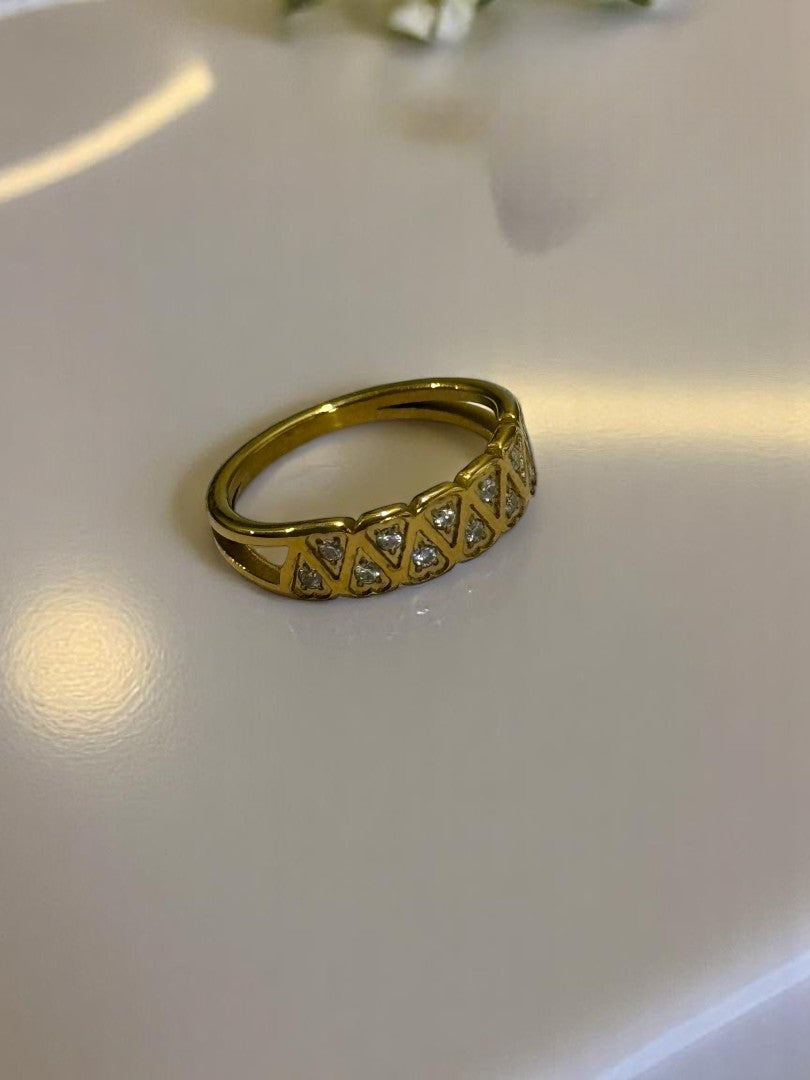 GOLDEN DIAMOND TRISTAN RING