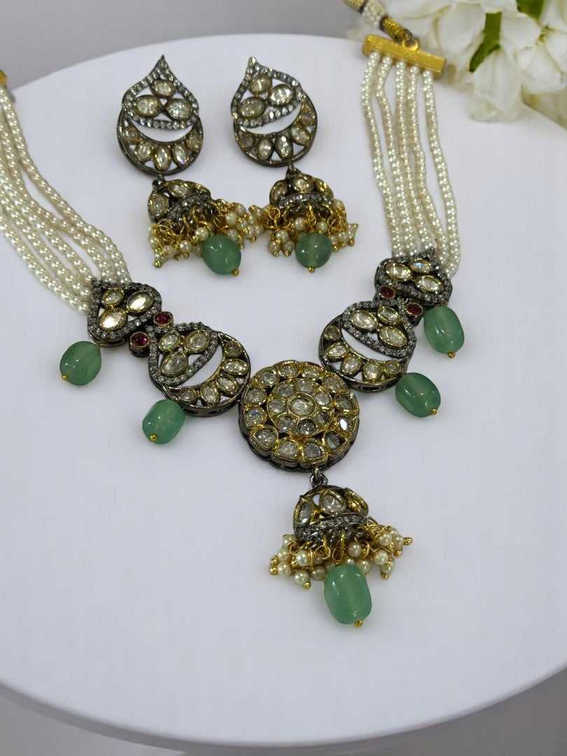 GREEN PEARL ABHIPRITI JEWELLERY SET