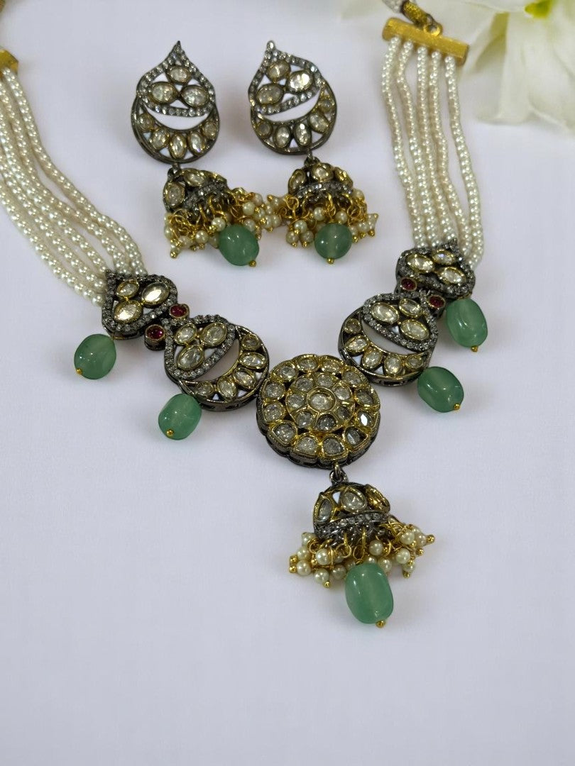GREEN PEARL ABHIPRITI JEWELLERY SET