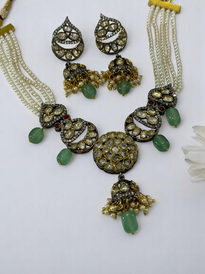 GREEN PEARL ABHIPRITI JEWELLERY SET
