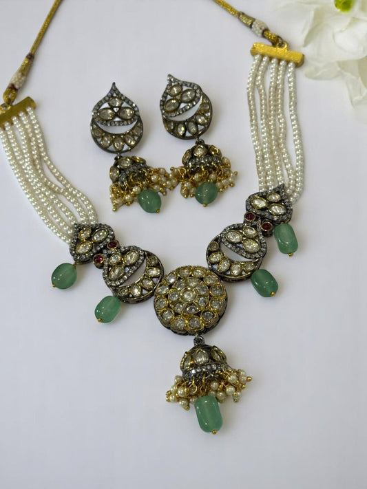 GREEN PEARL ABHIPRITI JEWELLERY SET