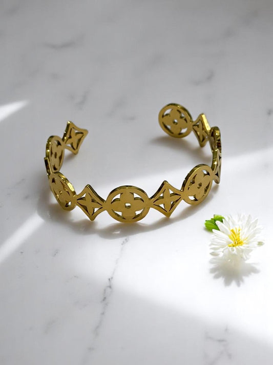 GOLDEN LV ATTICUS BRACELET (CUFF)