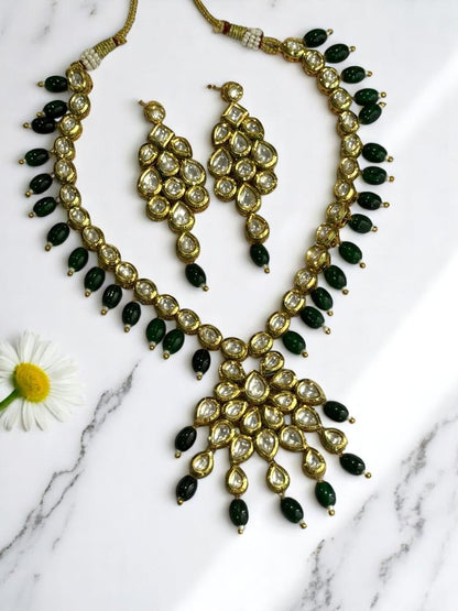 GOLDEN ABHILAKSHI JEWELLERY SET