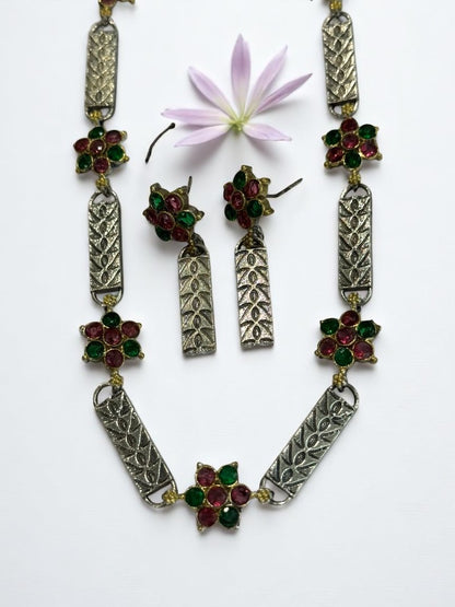 GREEN RED NIVEDITA GERMAN SILVER JEWELLERY SET