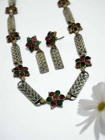 GREEN RED NIVEDITA GERMAN SILVER JEWELLERY SET