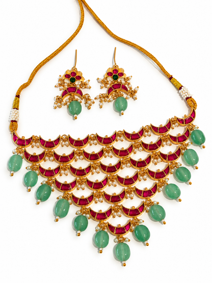 MAGENTA TULSI HERITAGE JEWELLERY SET