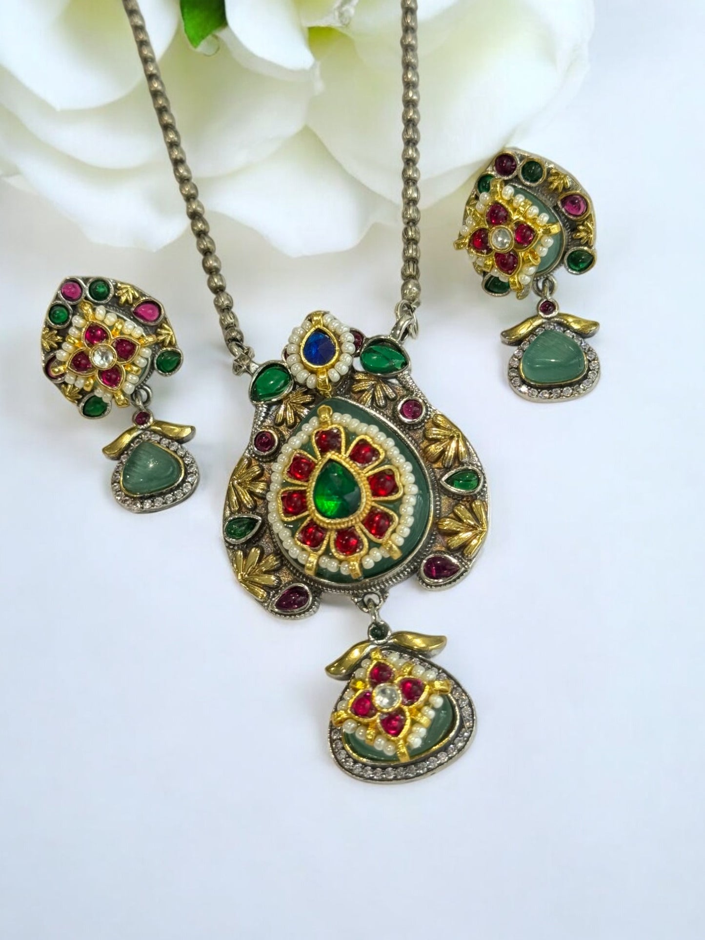 MULTI BHAVISHI GERMAN SILVER JEWELLERY SET