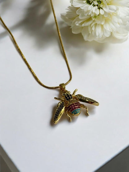 MULTI DIAMOND DORIAN NECKLACE