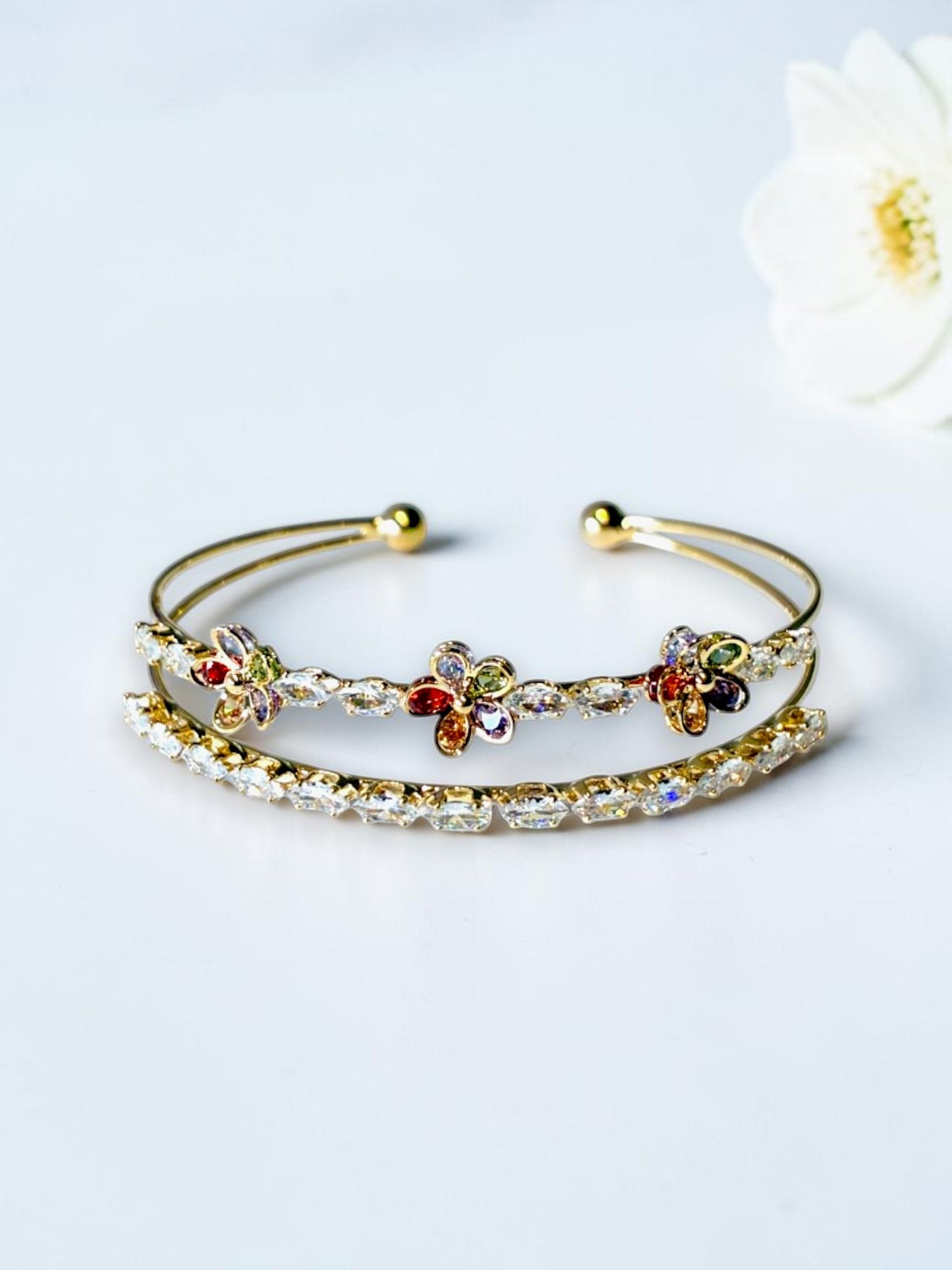 MULTI FLOWER DIAMOND IMERSON BRACELET (CUFF)