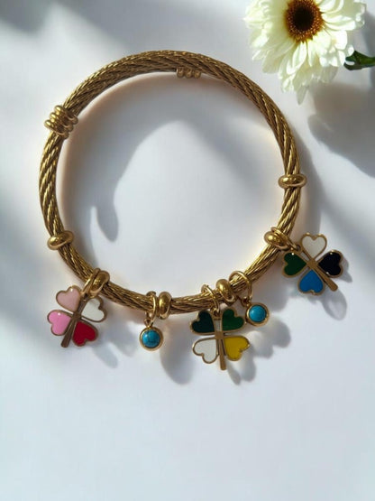 MULTI LIOR CHARMS BRACELET