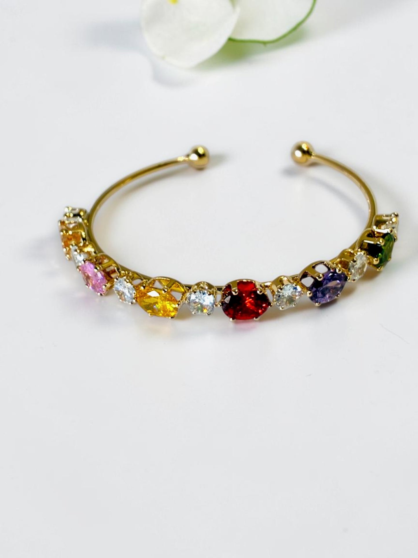 MULTI OVAL DIAMOND ELANIE BRACELET (CUFF)