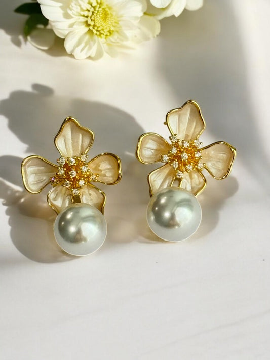 OFF-WHITE PEARL REMING EARRINGS