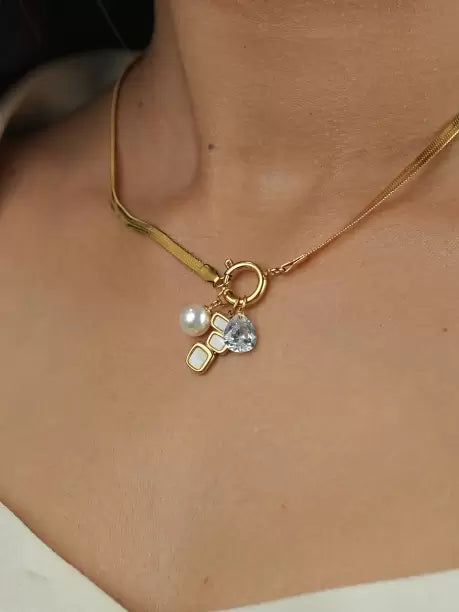 GOLDEN CHAIN WITH CHARMS LIKE PEARL, DIAMOND LOOKS BEAUTIFUL