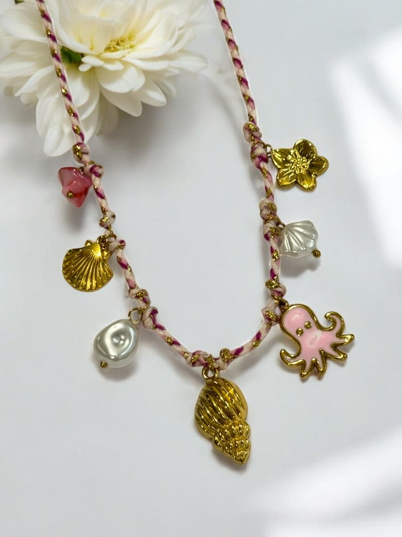PINK CONESHELL CHARM EZRA NECKLACE