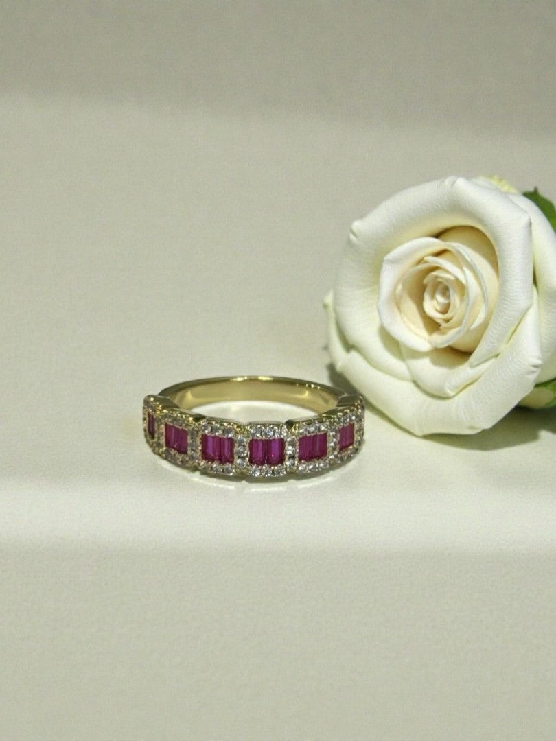 PINK DIAMOND AURORA RING