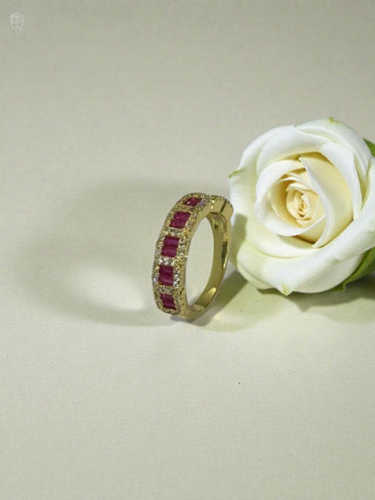 PINK DIAMOND AURORA RING