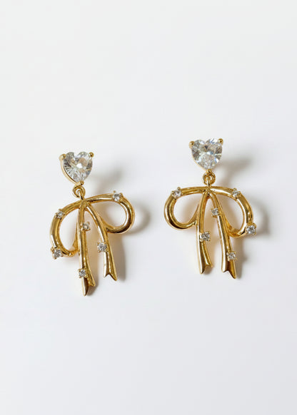 DIAMOND HEART BOW VERIE EARRINGS