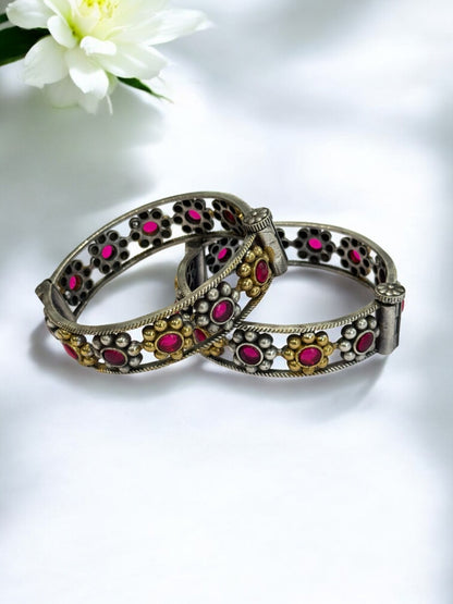 PINK KIHU GERMAN SILVER BANGLE