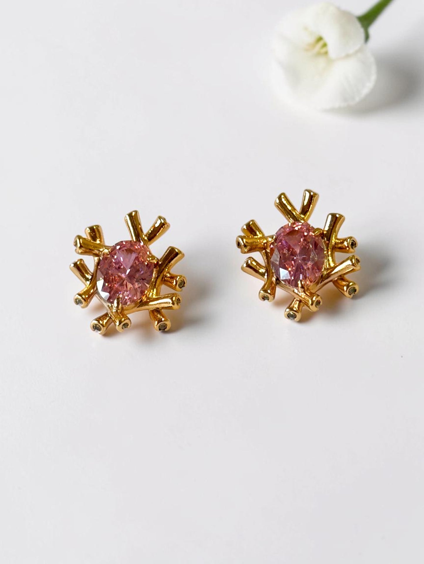 PINK OVAL DIAMOND GERRETT EARRINGS