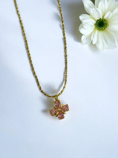 PINK DIAMOND LIUKA NECKLACE