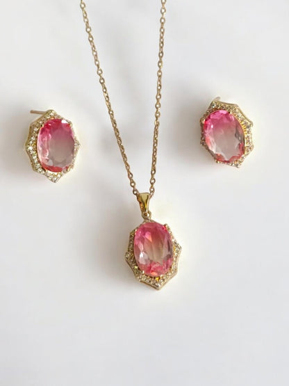 18K GOLD PLATED CHAIN PINK OVAL STONE PENDENT AND EARRING
