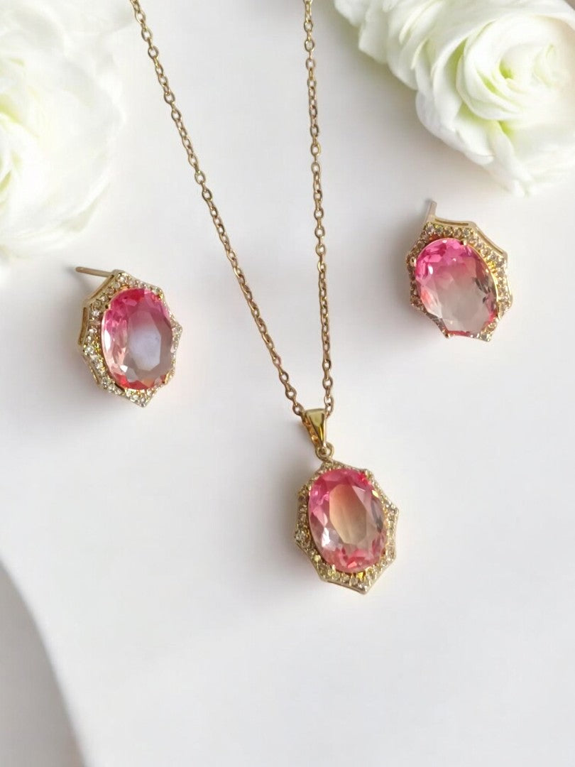 18K GOLD PLATED CHAIN PINK OVAL STONE PENDENT AND EARRING