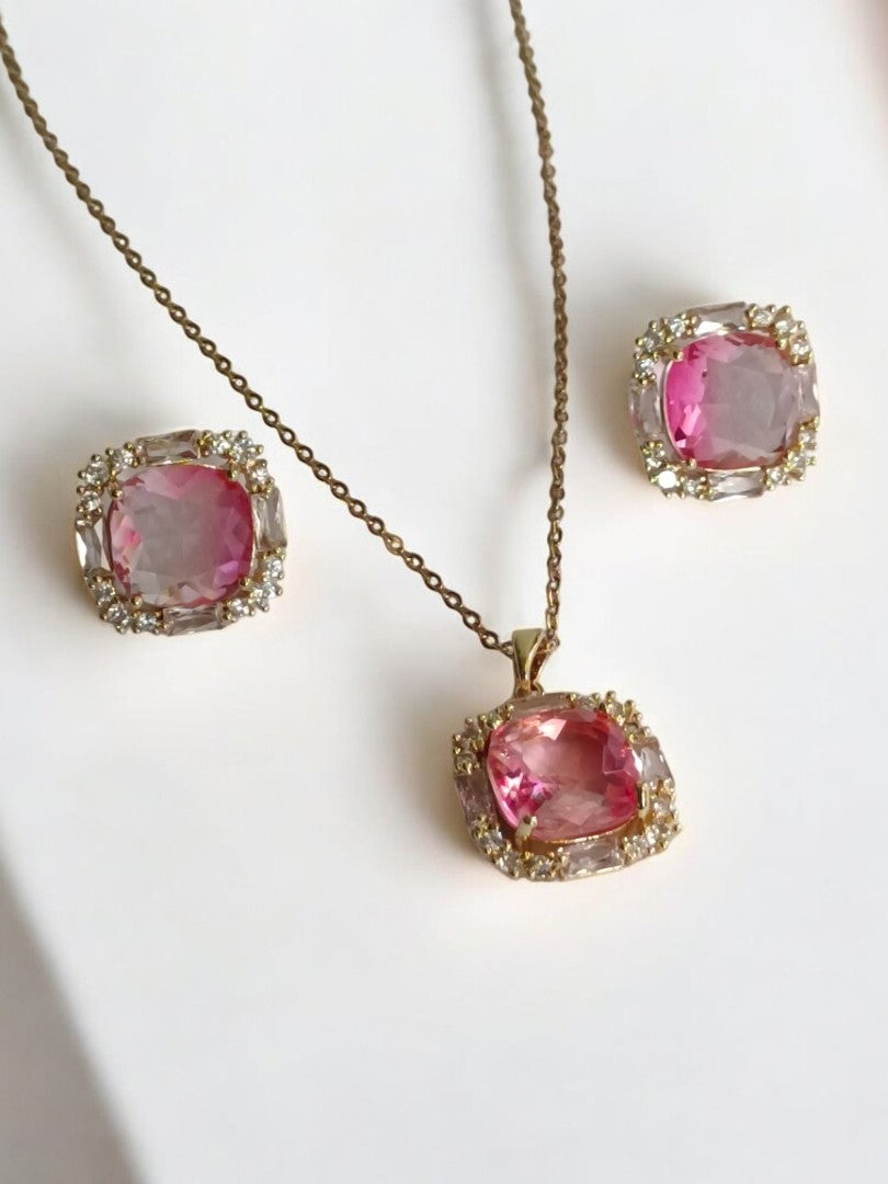 18K GOLD PLATED CHAIN WITH PINK STONE AND DIAMOND NECKLACE SET