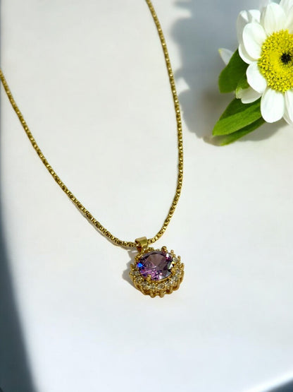 PURPLE DIAMOND AXSON NECKLACE