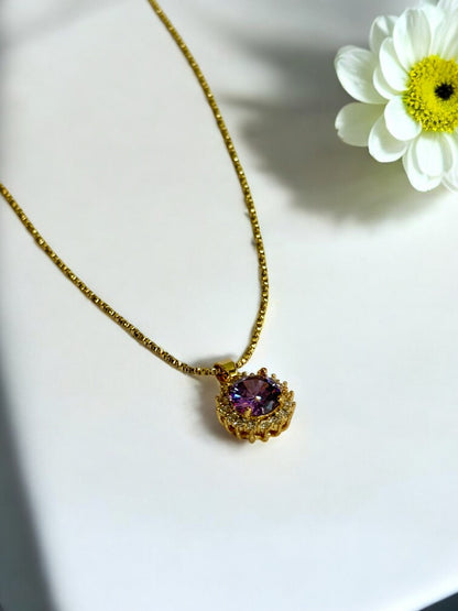 PURPLE DIAMOND AXSON NECKLACE