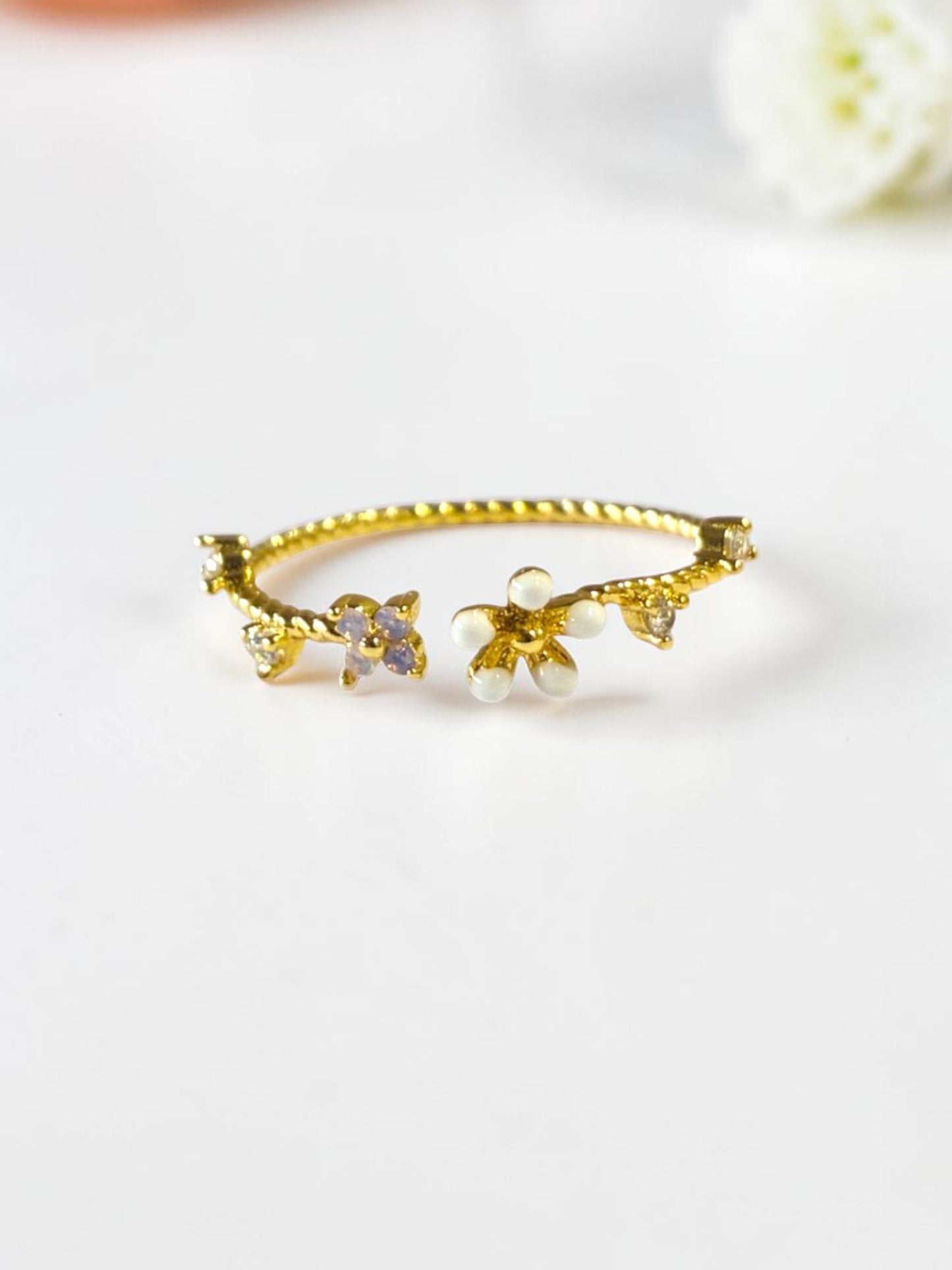 PURPLE DIAMOND FLORAL MRUNA RING