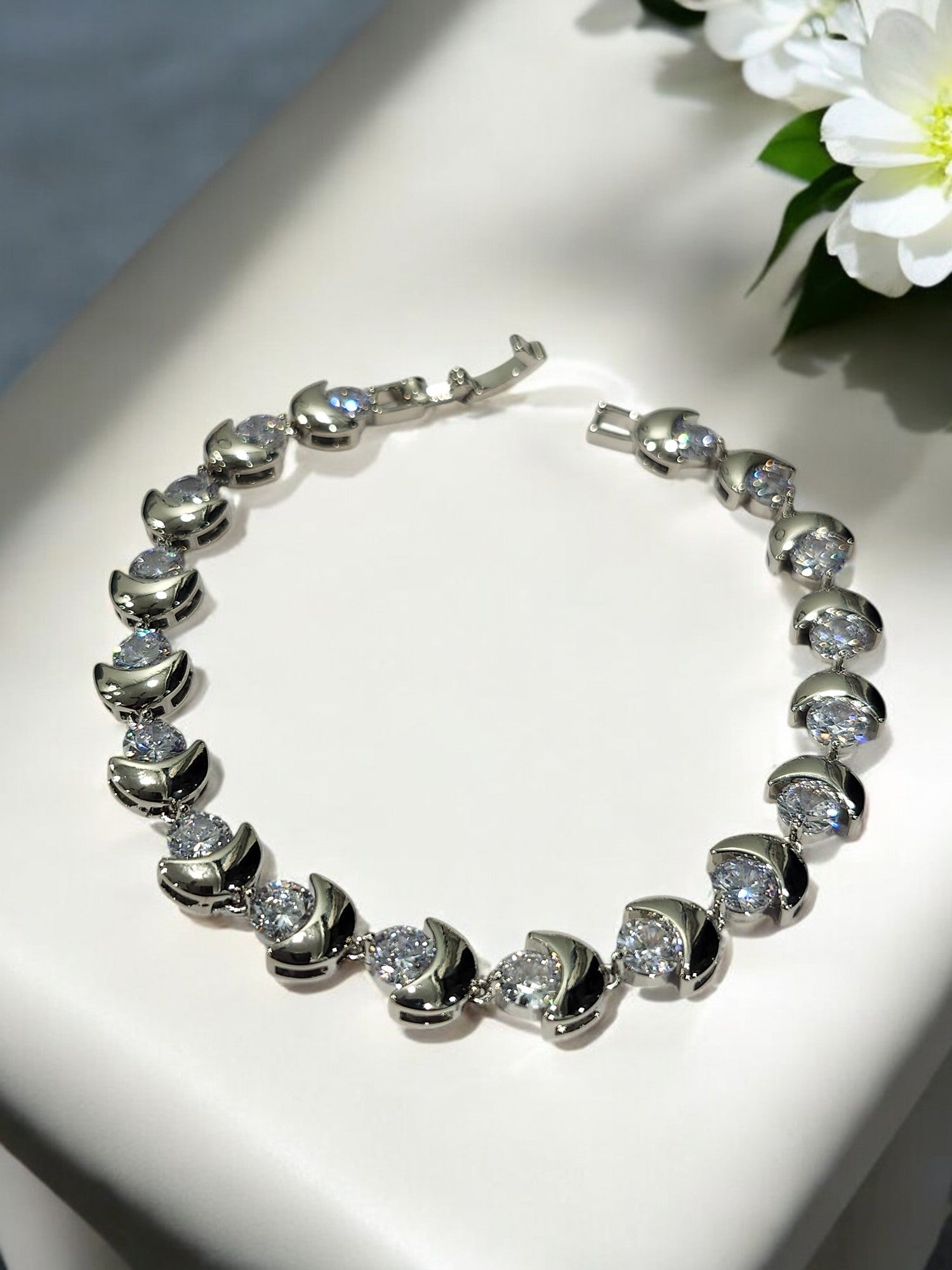 92.5 SILVER DIAMOND BRACELET