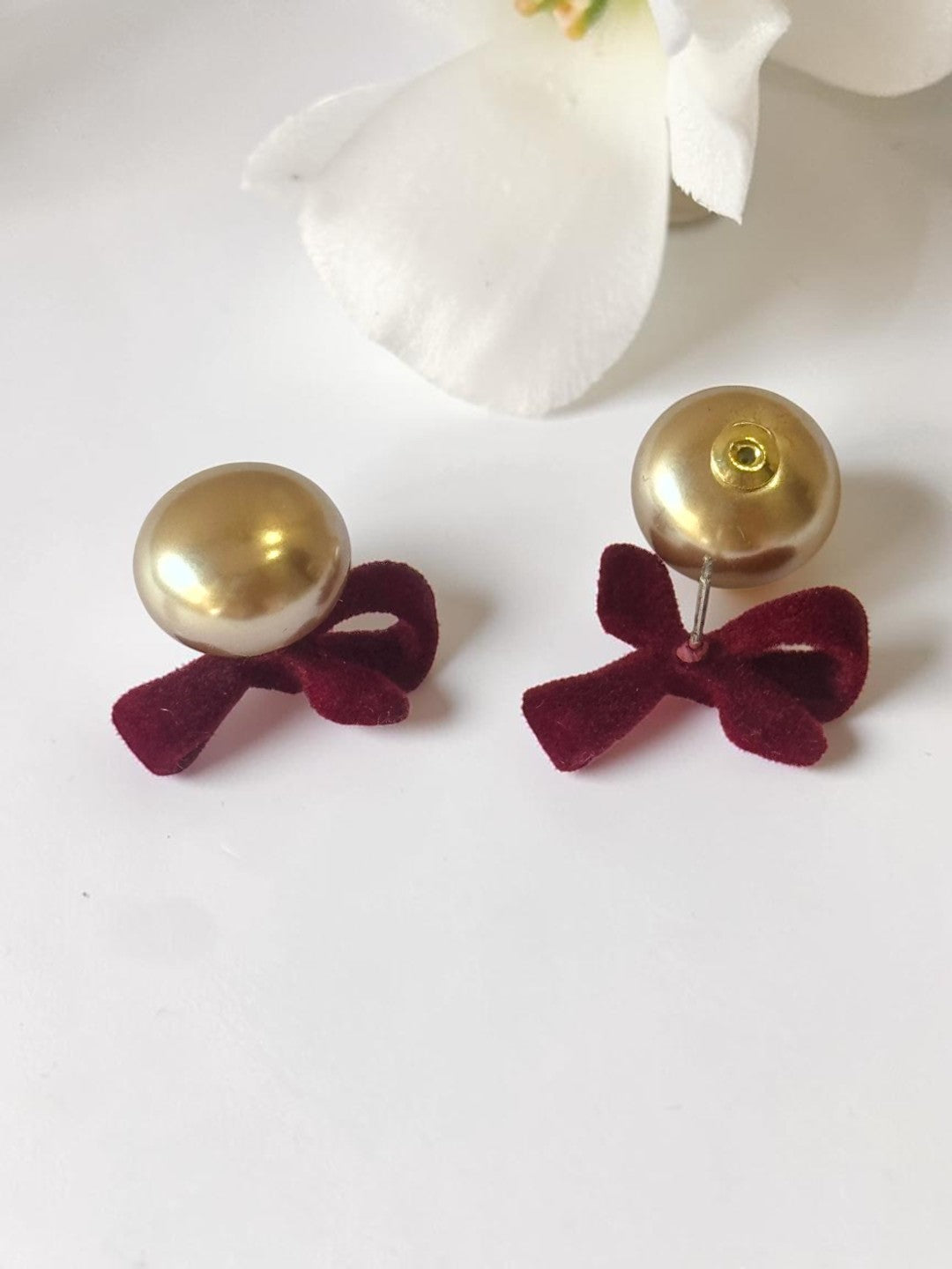RUBY BOW PEARL EMETEY EARRINGS