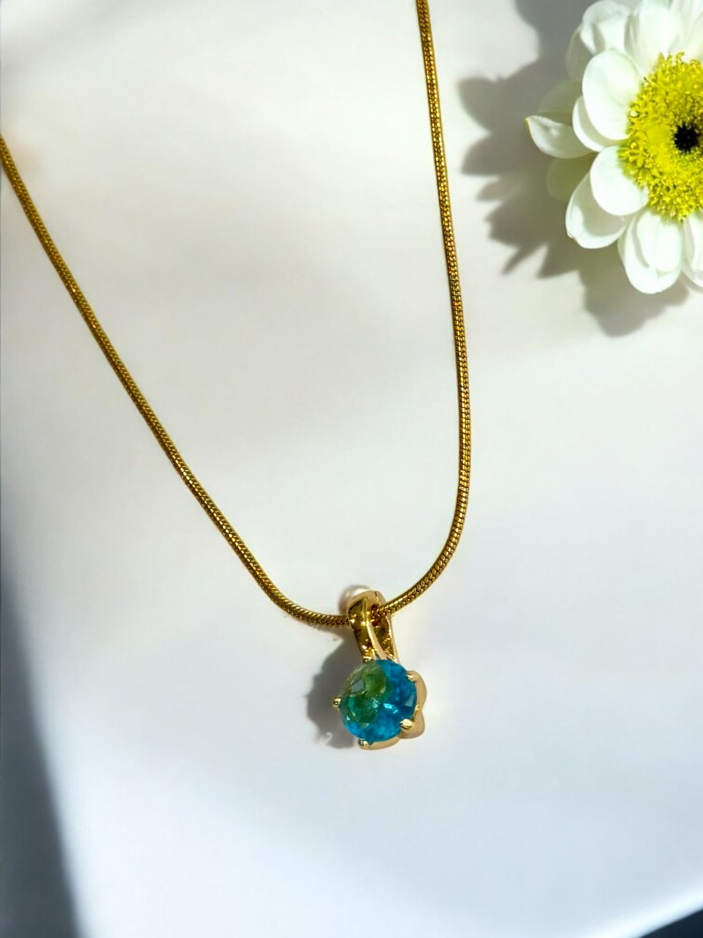 SEA BLUE DIAMOND REUBEN NECKLACE