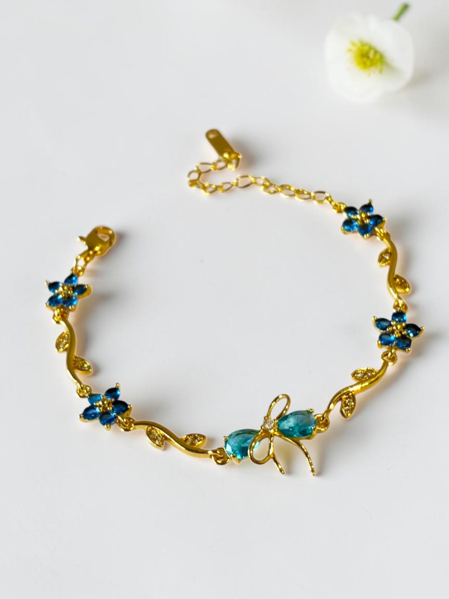 SEA BLUE RUBYKA BRACELET