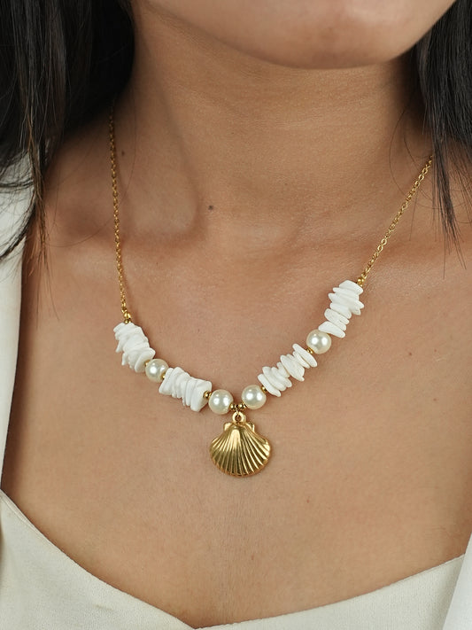 GOLDEN CHAIN WITH BEAUTIFUL PEARLS AND SHE SHELL
