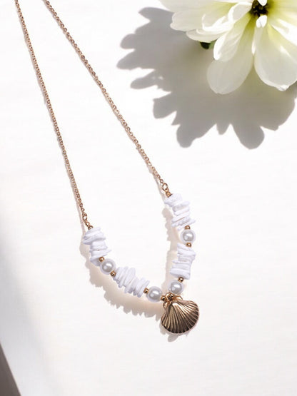 GOLDEN CHAIN WITH BEAUTIFUL PEARLS AND SHE SHELL
