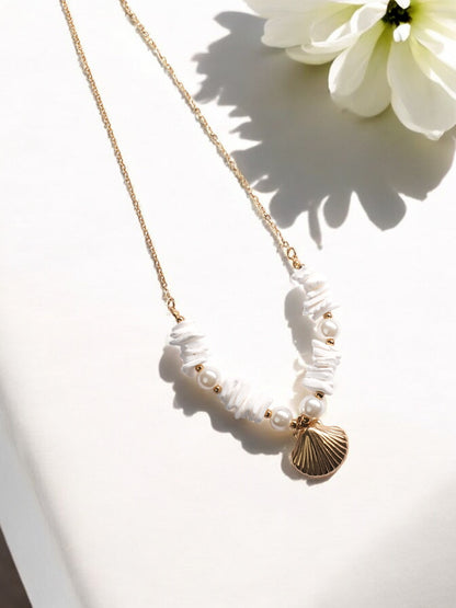 GOLDEN CHAIN WITH BEAUTIFUL PEARLS AND SHE SHELL